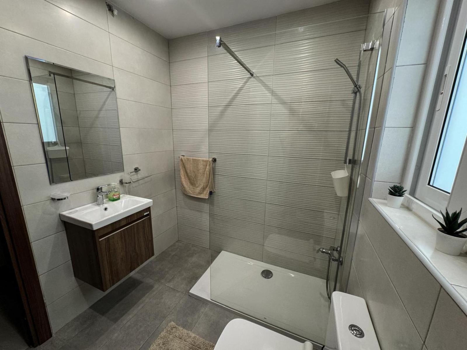 Centrally Located, Well Equipped, Stylish Flat. خليج سانت بول المظهر الخارجي الصورة